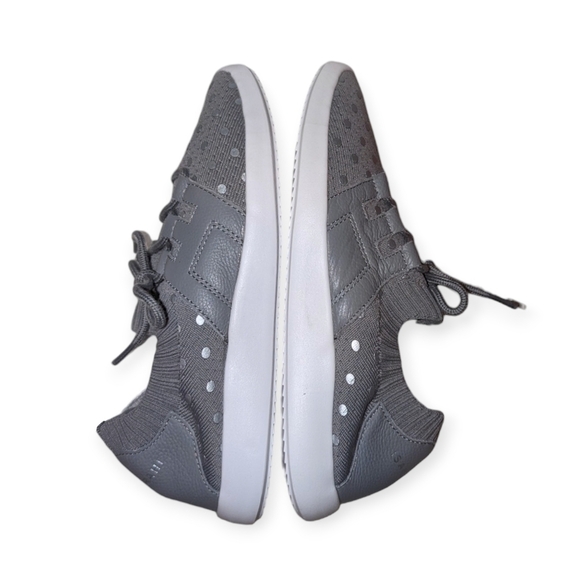 Isaac Mizrahi Live! Lace-Up Sneakers Polka-Dot Knit Gray & White Size 8M NEW - Picture 4 of 7